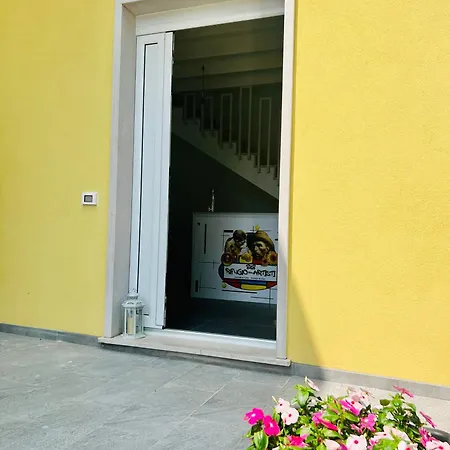 Rifugio Degli Artisti - Themed Bed and Breakfast
